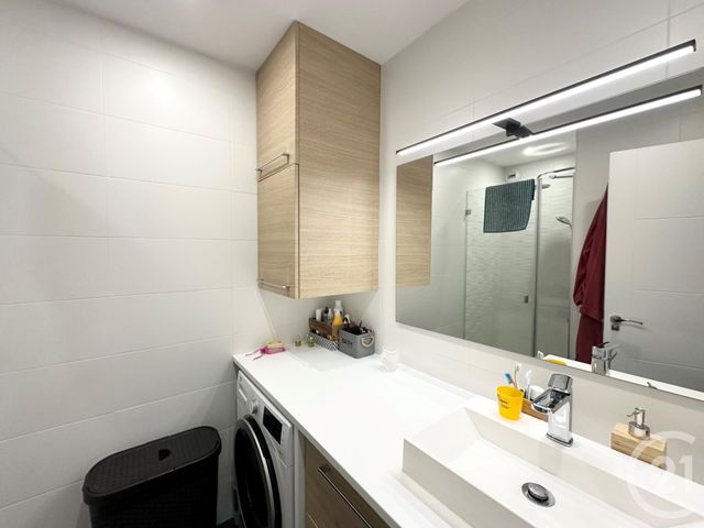 Appartement F3 à louer - 3 pièces - 56.13 m2 - HENDAYE - 64 - AQUITAINE - Century 21 Maïtena Immobilier