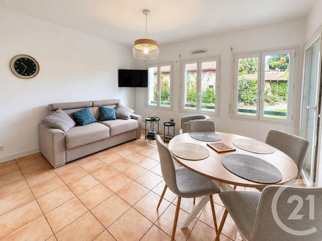 Appartement F2 à vendre - 2 pièces - 38.67 m2 - HENDAYE - 64 - AQUITAINE - Century 21 Maïtena Immobilier