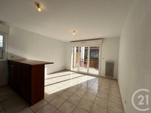 Appartement F3 à louer - 3 pièces - 57.4 m2 - HENDAYE - 64 - AQUITAINE - Century 21 Maïtena Immobilier