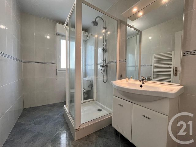 Appartement F3 à louer - 3 pièces - 57.4 m2 - HENDAYE - 64 - AQUITAINE - Century 21 Maïtena Immobilier