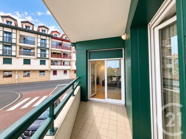 Appartement F2 à louer - 2 pièces - 45.48 m2 - HENDAYE - 64 - AQUITAINE - Century 21 Maïtena Immobilier