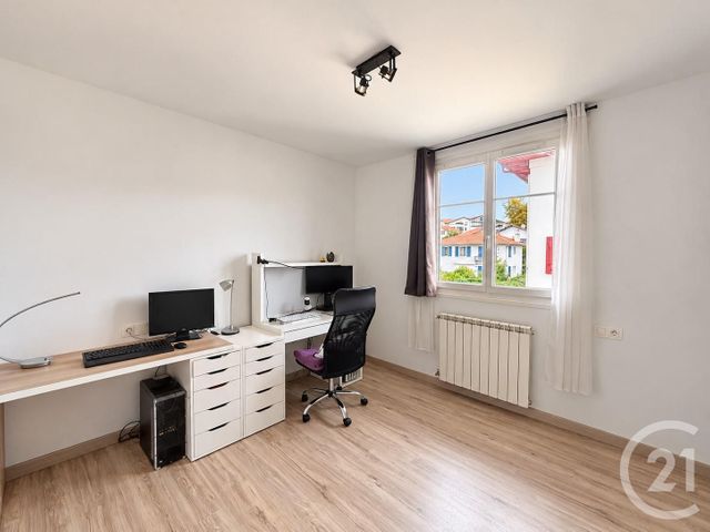 Appartement F3 à vendre - 3 pièces - 52.5 m2 - HENDAYE - 64 - AQUITAINE - Century 21 Maïtena Immobilier
