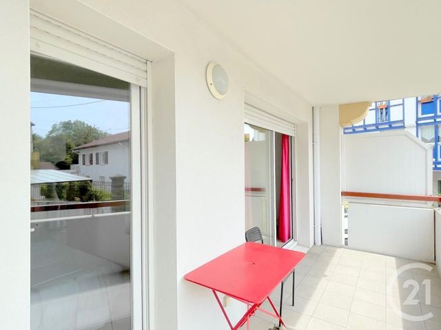 Afficher la photo en grand Appartement F2 à vendre - 2 pièces - 33.38 m2 - HENDAYE - 64 - AQUITAINE - Century 21 Maïtena Immobilier