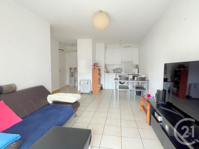 Afficher la photo en grand Appartement F2 à vendre - 2 pièces - 33.38 m2 - HENDAYE - 64 - AQUITAINE - Century 21 Maïtena Immobilier